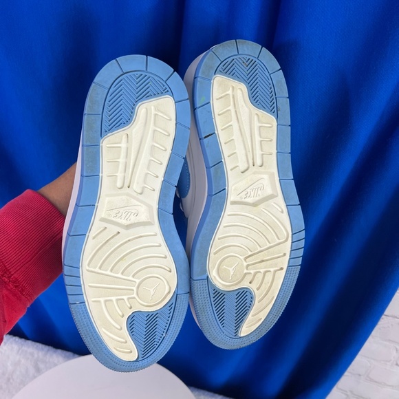 |•NIKE•| Women's Jordan 1 Elevate Low 'University Blue' Size 7.5 - Picture 9 of 15